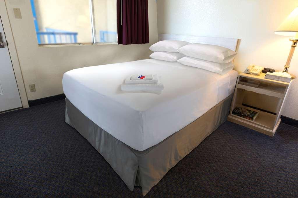 Americas Best Value Inn Story City Δωμάτιο φωτογραφία